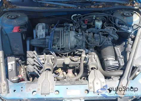 1998 Pontiac Grand Prix Gt from USA, damaged, VIN 1G2WP1212WF301879